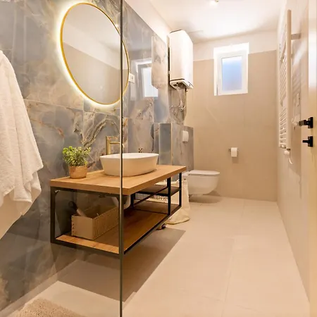 Luxury Splite Moj Vendégház 4*